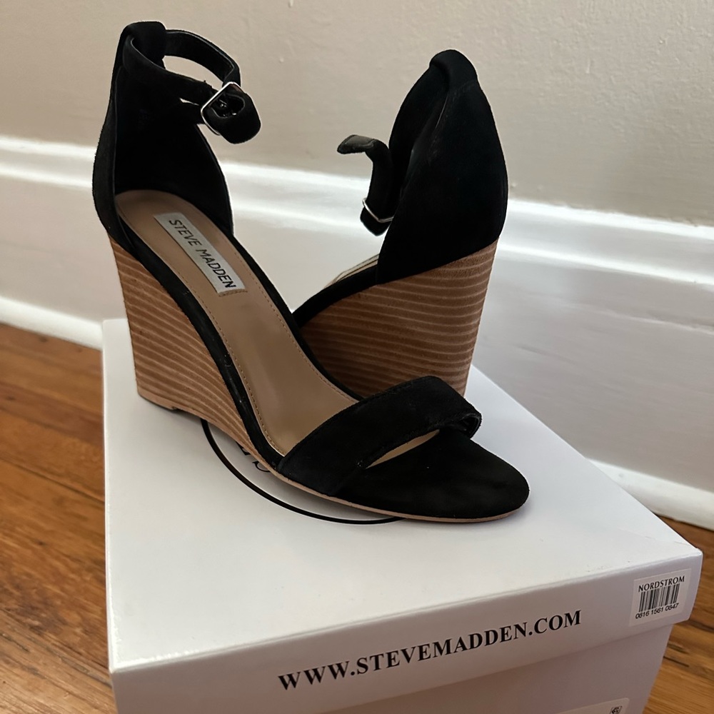Steve Madden Mary Sandals Size 7